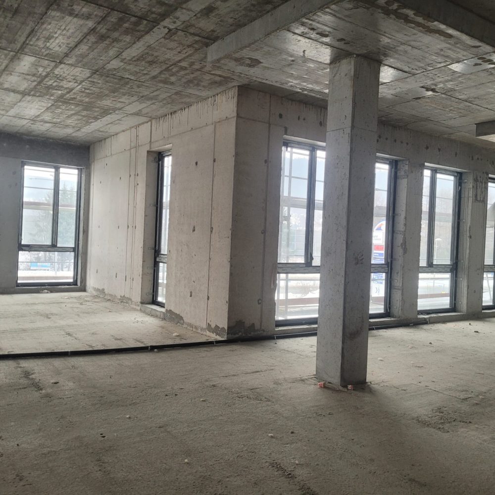 Surowy stan budynku medycznego Bielsko-Biała