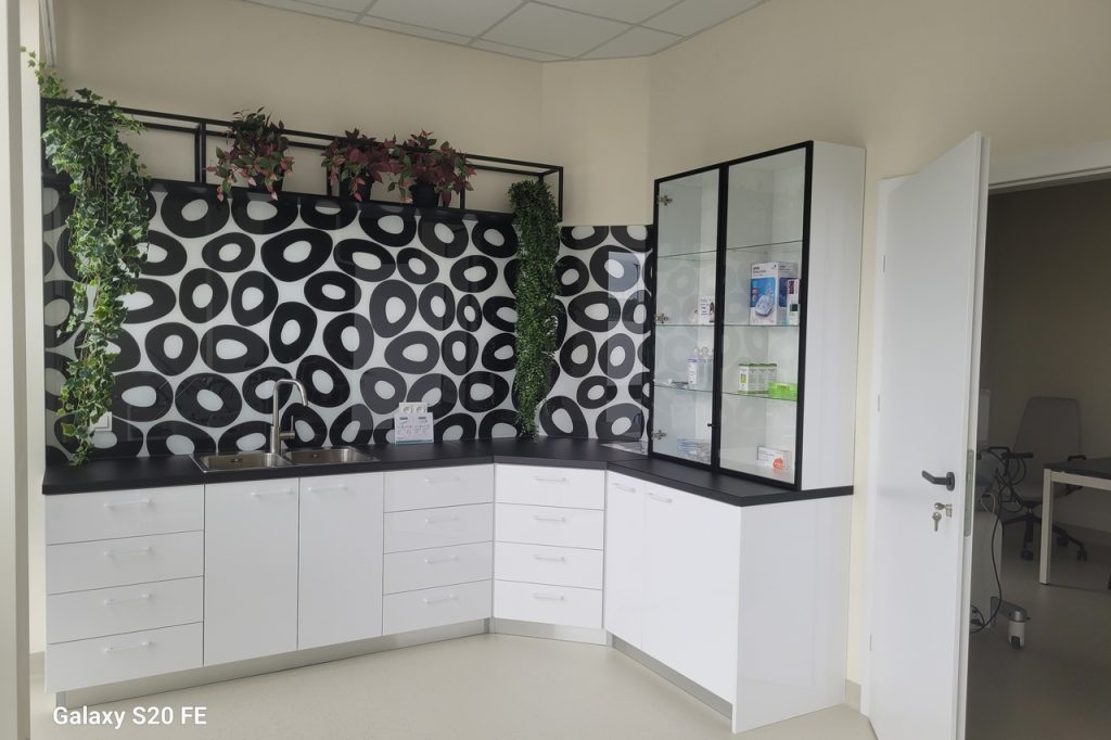 Projekt wnętrza medycznego Holisic clinic